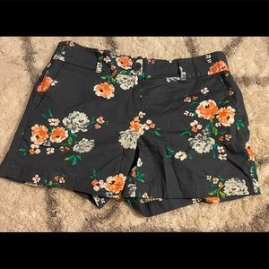 NWOT LOFT 4” shorts